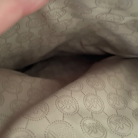 NWT Michael Kors Purse - Picture 9 of 10